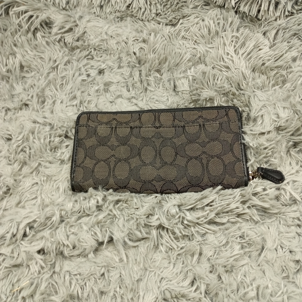 3 for $ $25 Coach Wallet ✨💝